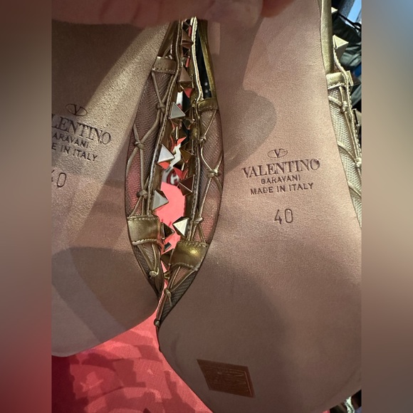 ✨BNIB✨ VALENTINO GARAVANI rockstud gold Diamond star pattern heels size 40 - Picture 9 of 12